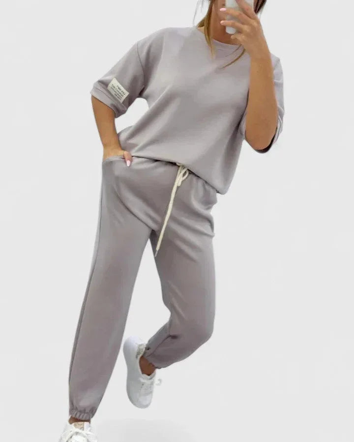 Gloria | Comfortable Set - Sarah and Emma Portland