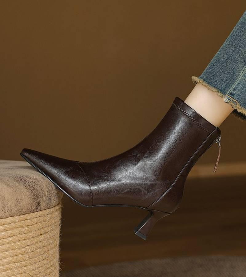 Arielynn | Orthopedic Boots - Sarah and Emma Portland