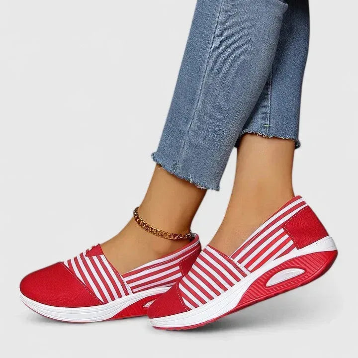 Julia | Orthopedic Sneakers - Sarah and Emma Portland
