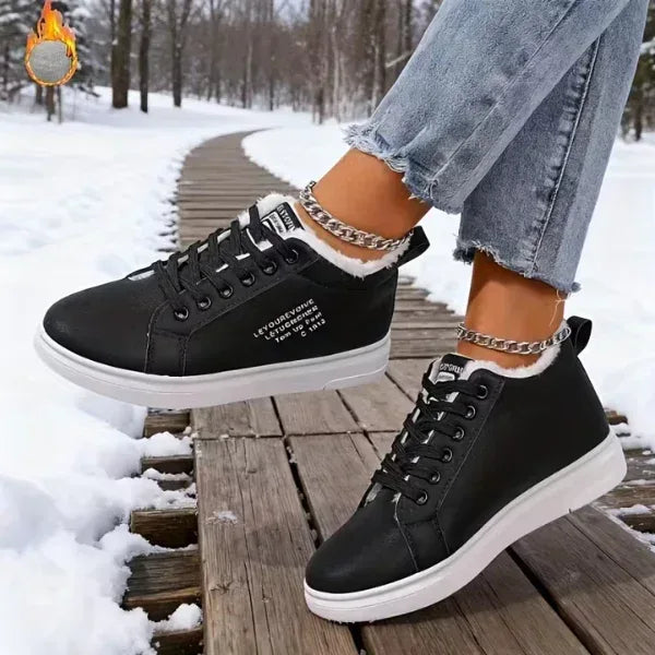 Jynessae | Comfy Sneakers - Sarah and Emma Portland