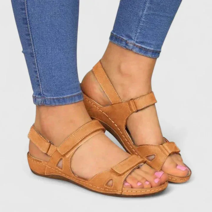 Bianca | Comfortable Sandals - Sarah and Emma Portland