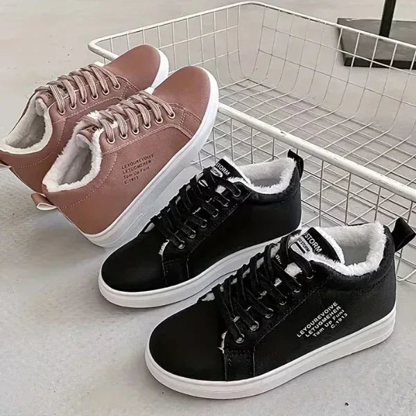 Jynessae | Comfy Sneakers - Sarah and Emma Portland