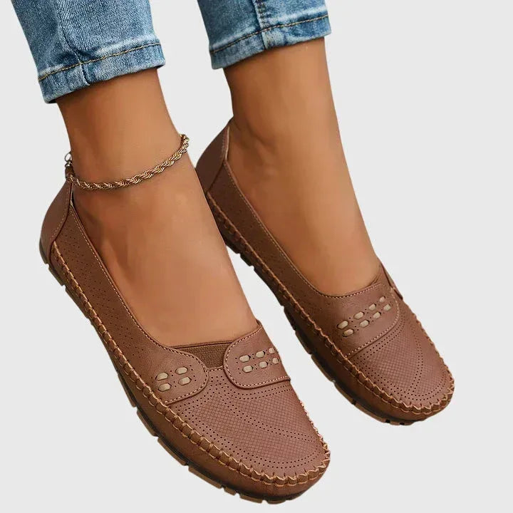 Maple™ | Orthopedic Shoes - Sarah and Emma Portland