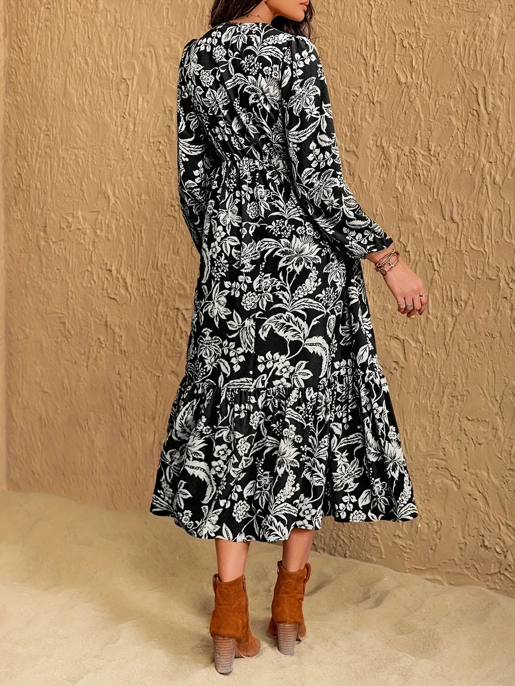 Aria | Floral Lace Dress - Sarah and Emma Portland