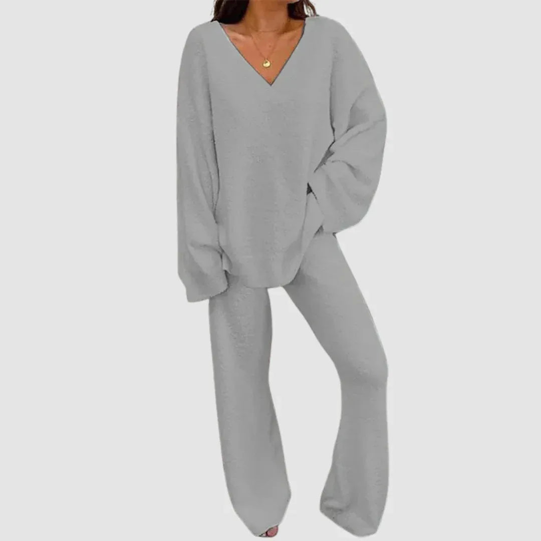 Karla™ V-Neck Long Sleeve Sweater & Pants Set - Sarah and Emma Portland