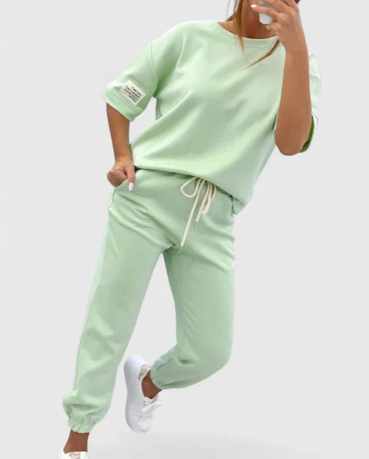 Gloria | Comfortable Set - Sarah and Emma Portland