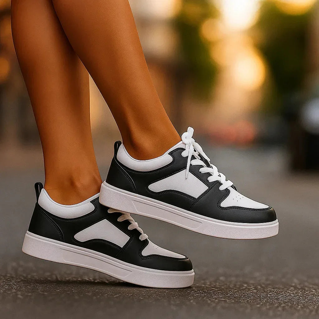 BEDFORD LOWS - Sarah and Emma Portland