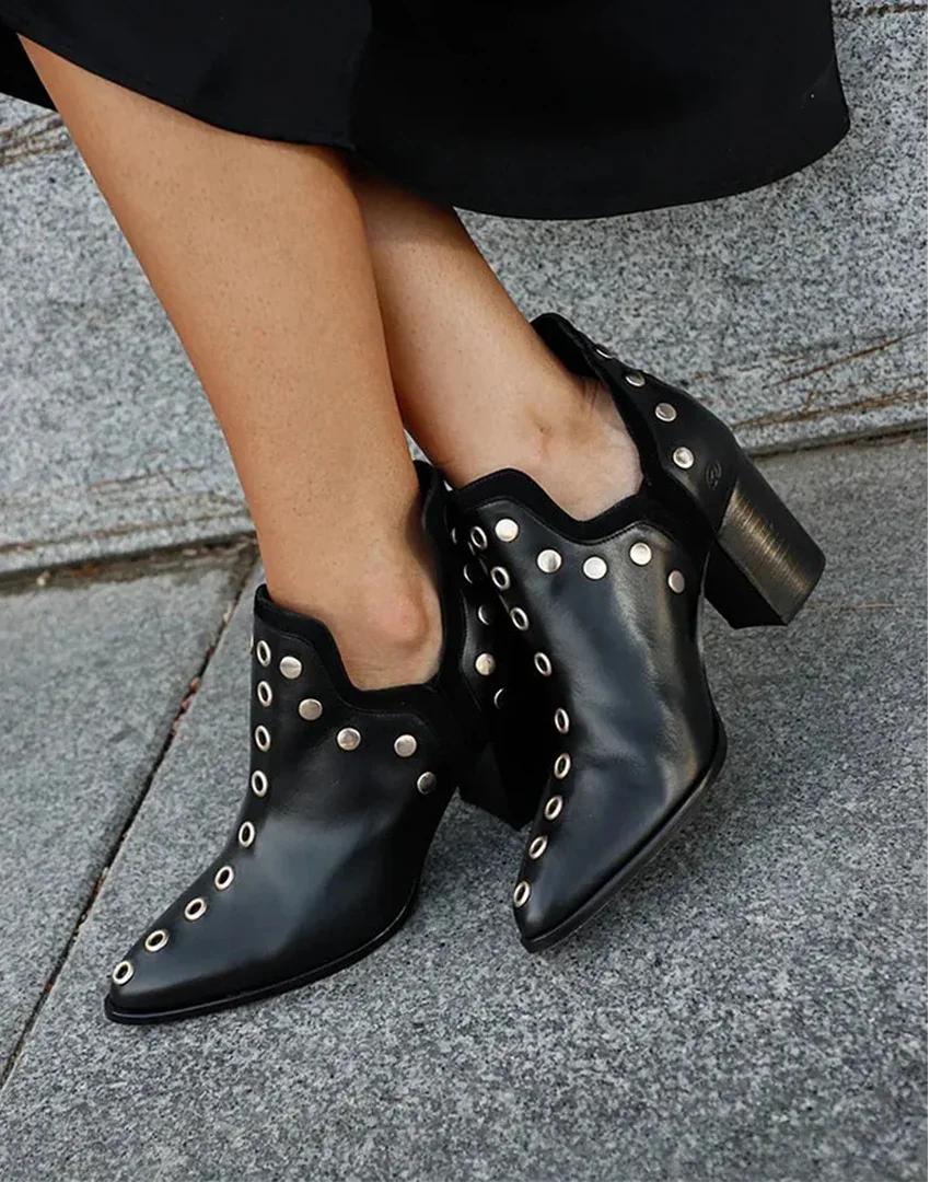 Ryla™ | Studded Wide-Heel Boots - Sarah and Emma Portland