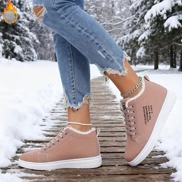 Jynessae | Comfy Sneakers - Sarah and Emma Portland