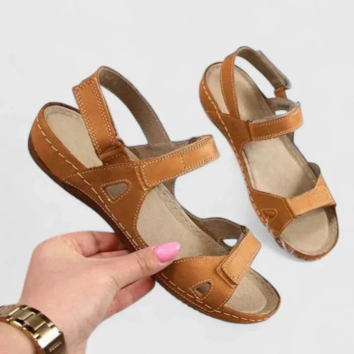 Bianca | Comfortable Sandals - Sarah and Emma Portland