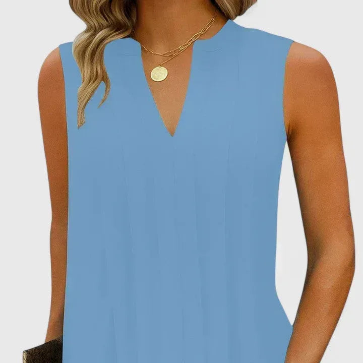 Clarhild™ | Elegant Flattering Dress with V-Neck - Sarah and Emma Portland