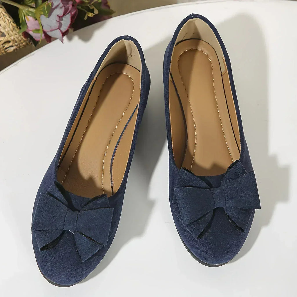 Hehlina | Orthopedic Flat Shoes - Sarah and Emma Portland