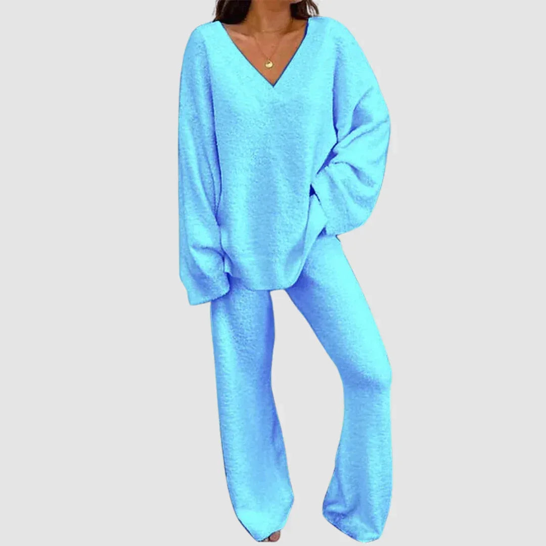Karla™ V-Neck Long Sleeve Sweater & Pants Set - Sarah and Emma Portland
