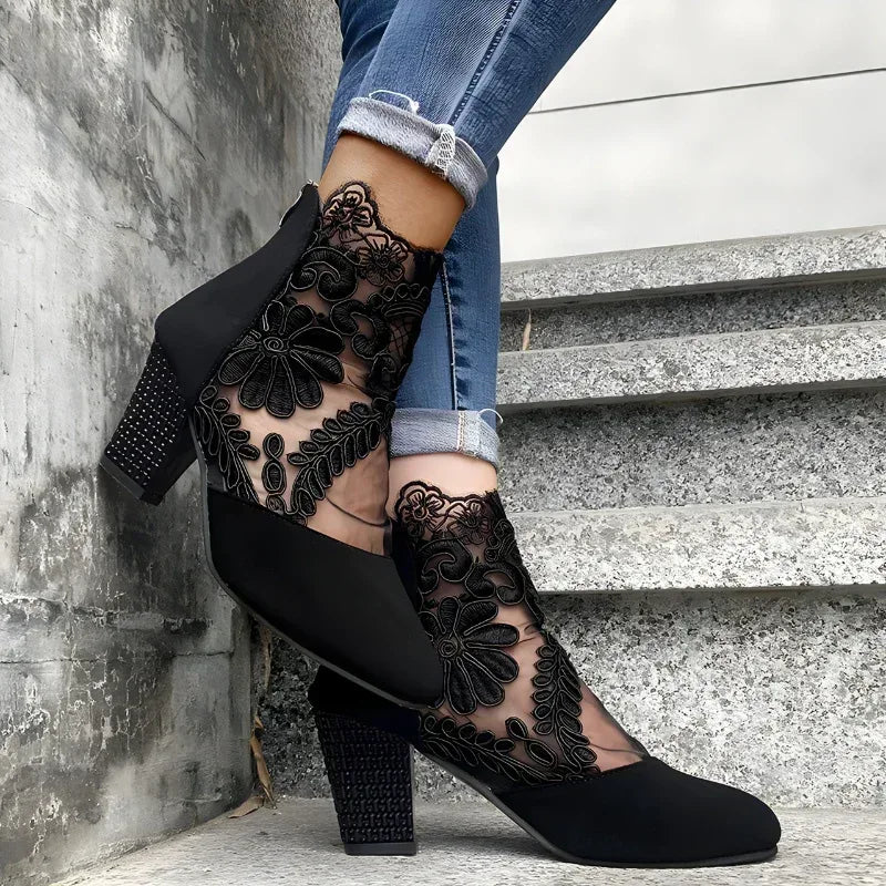 Lynora | Orthopedic Heels - Sarah and Emma Portland
