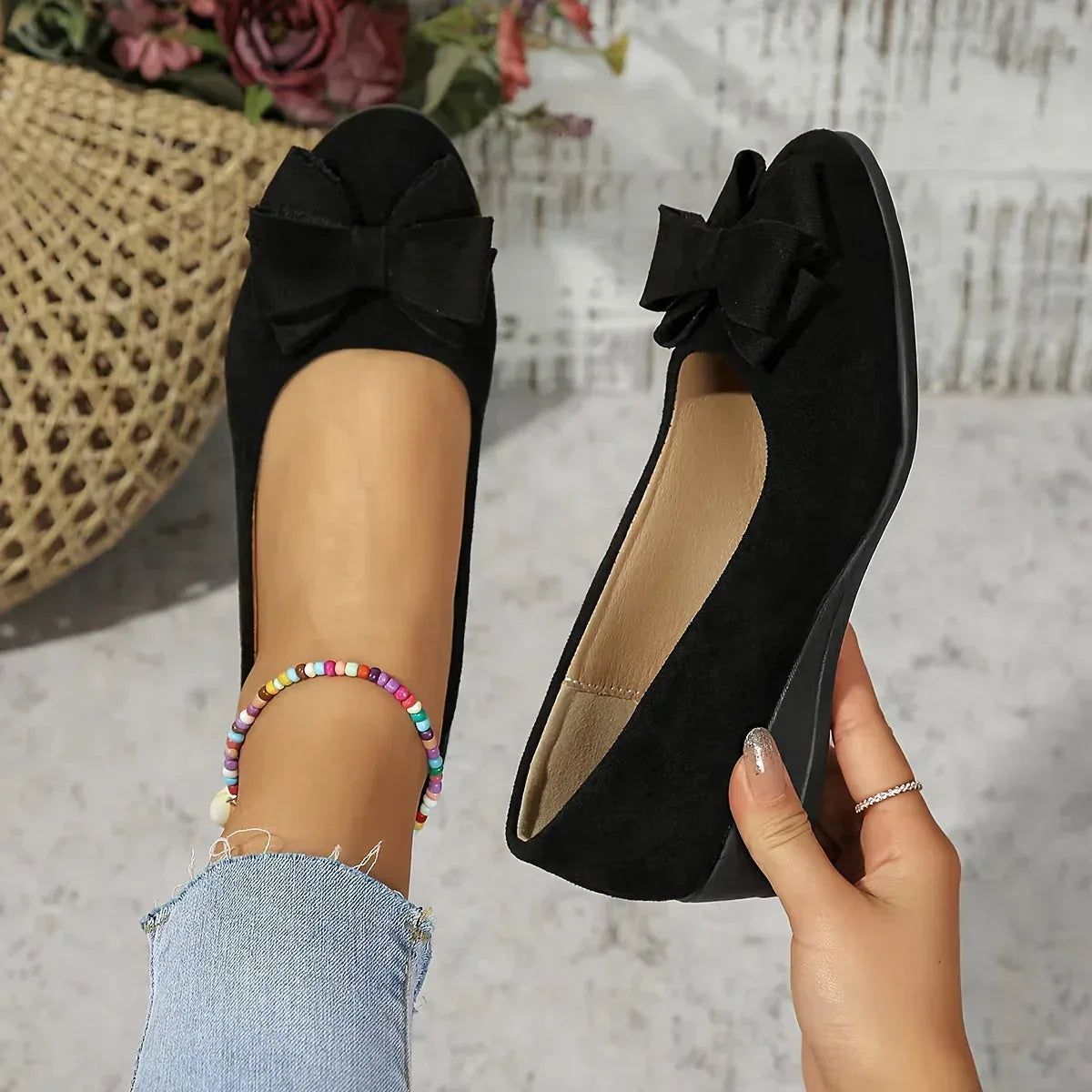 Hehlina | Orthopedic Flat Shoes - Sarah and Emma Portland