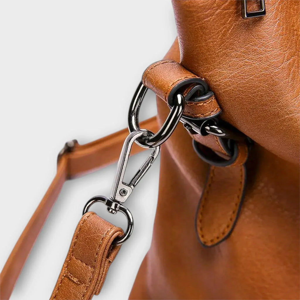 Julia – Elegant Shoulder Bag - Sarah and Emma Portland