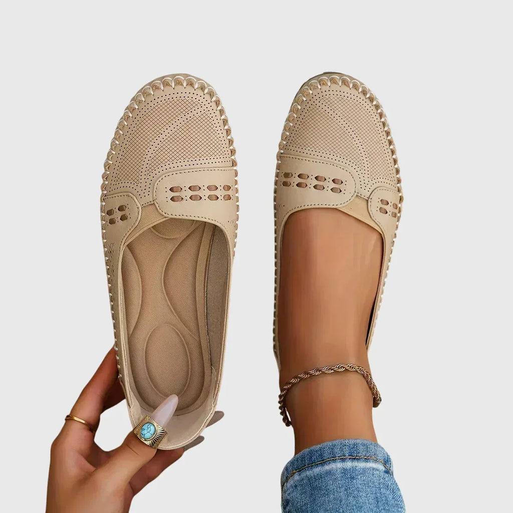Maple™ | Orthopedic Shoes - Sarah and Emma Portland