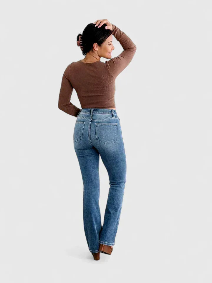 Eryzandra | Sohpisticated Pants - Sarah and Emma Portland