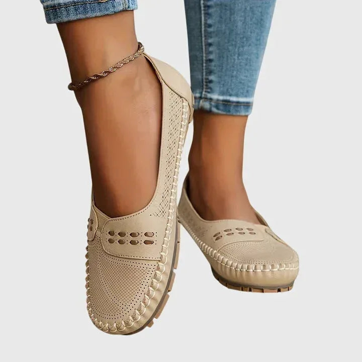 Maple™ | Orthopedic Shoes - Sarah and Emma Portland