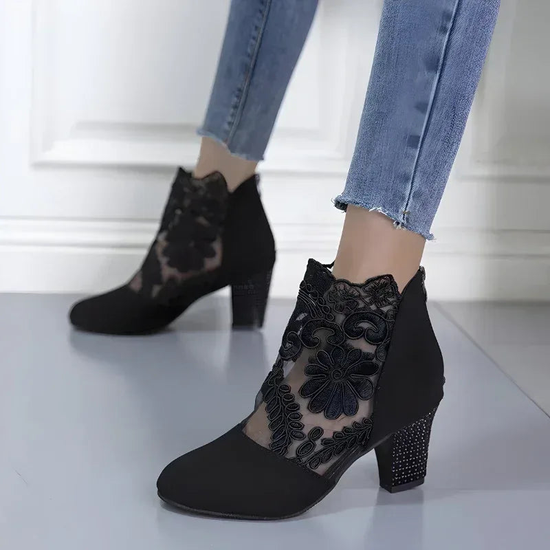 Lynora | Orthopedic Heels - Sarah and Emma Portland