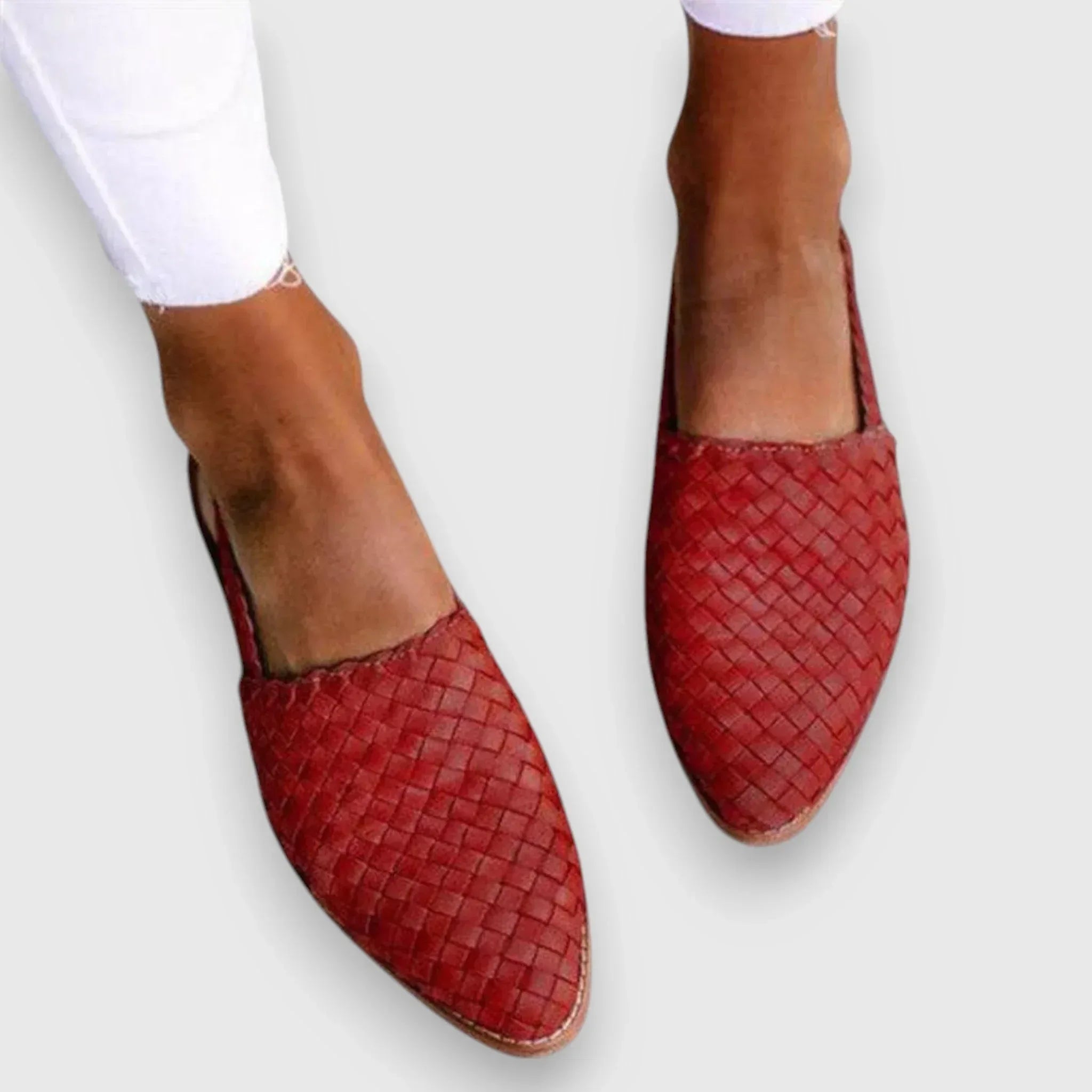 Lysena | Comfy Sandals - Sarah and Emma Portland
