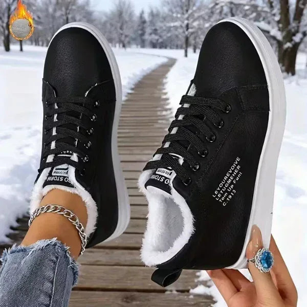 Jynessae | Comfy Sneakers - Sarah and Emma Portland