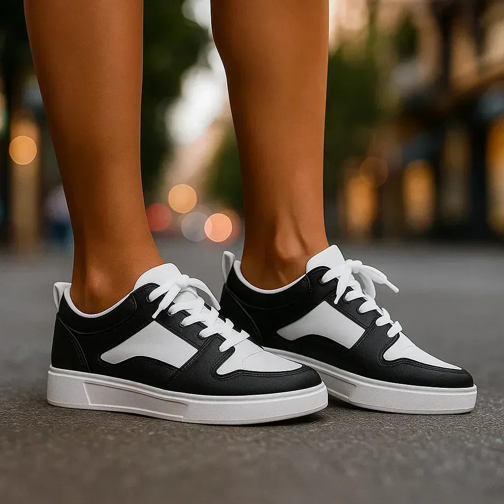 BEDFORD LOWS - Sarah and Emma Portland