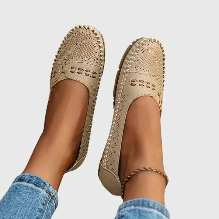 Maple™ | Orthopedic Shoes - Sarah and Emma Portland