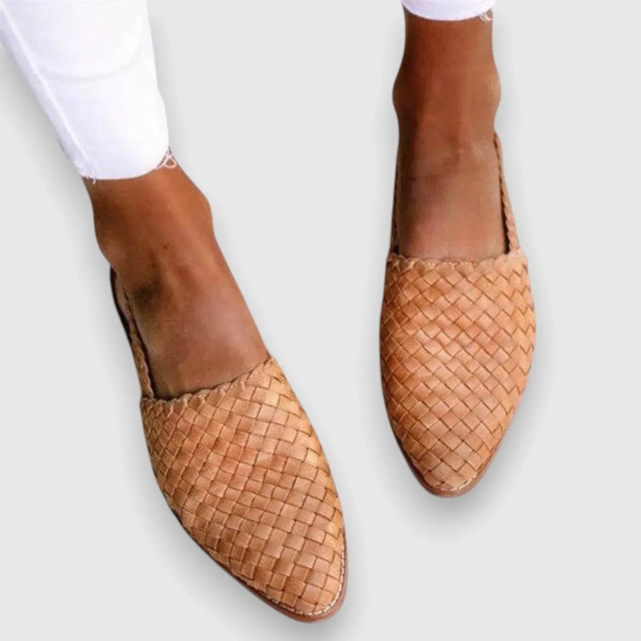 Lysena | Comfy Sandals - Sarah and Emma Portland