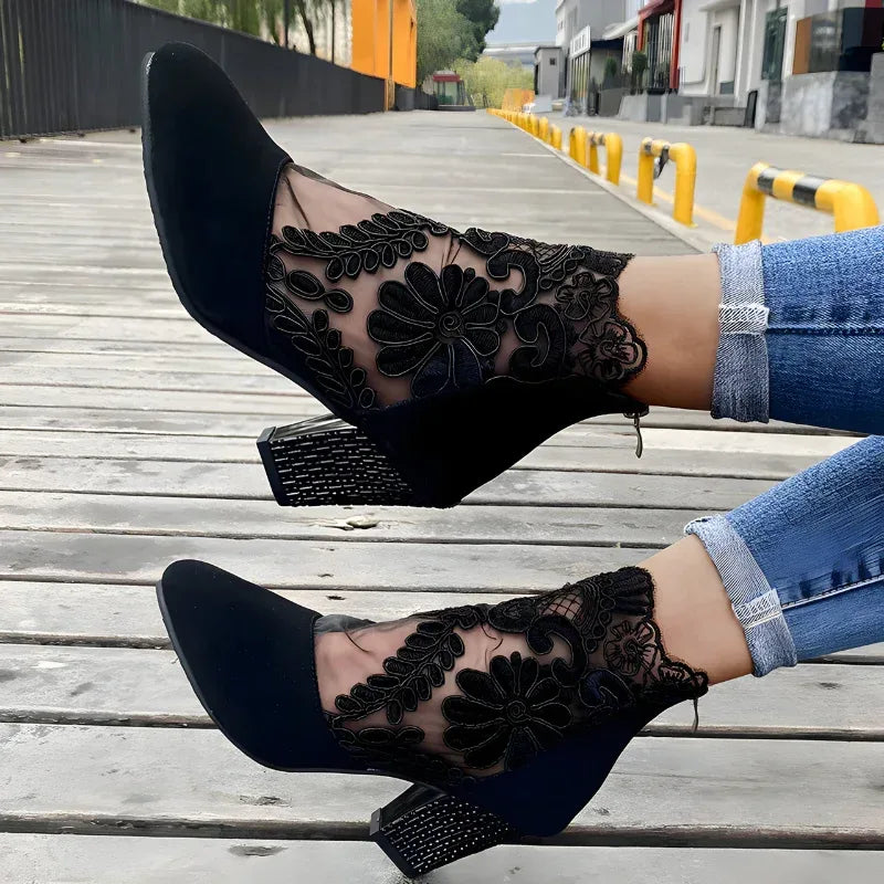 Lynora | Orthopedic Heels - Sarah and Emma Portland