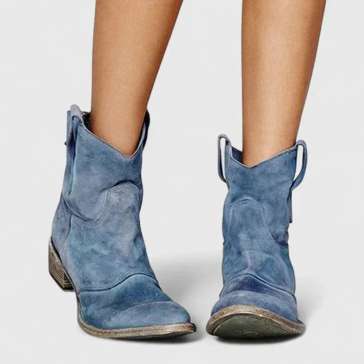 Kylenrah | Elegant Boots - Sarah and Emma Portland