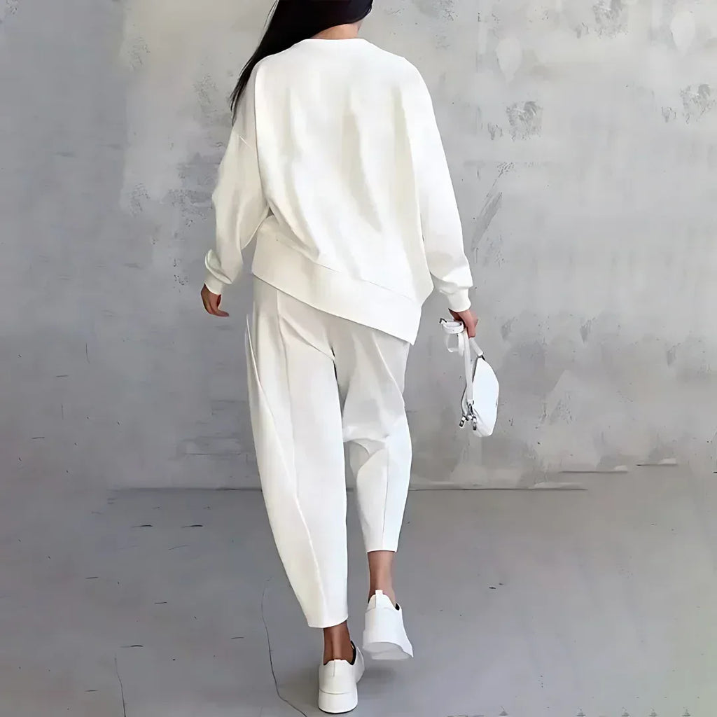 Avenn | Comfortable Two-Piece Set - Sarah and Emma Portland