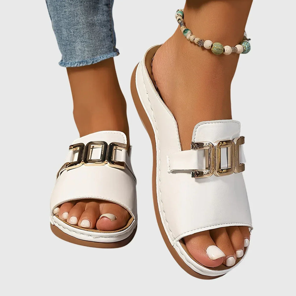 Kathryn™ | Comfy Buckle Sandals - Sarah and Emma Portland