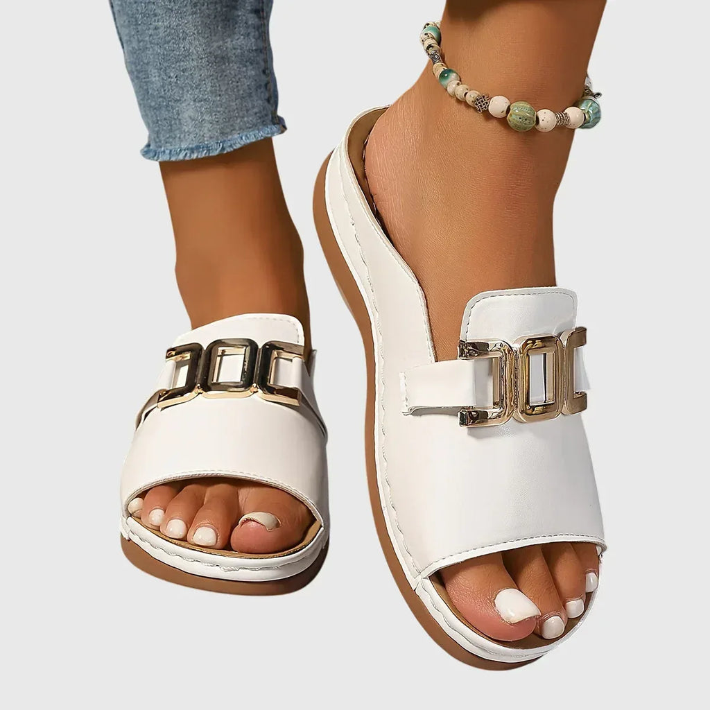 Kathryn™ | Comfy Buckle Sandals - Sarah and Emma Portland