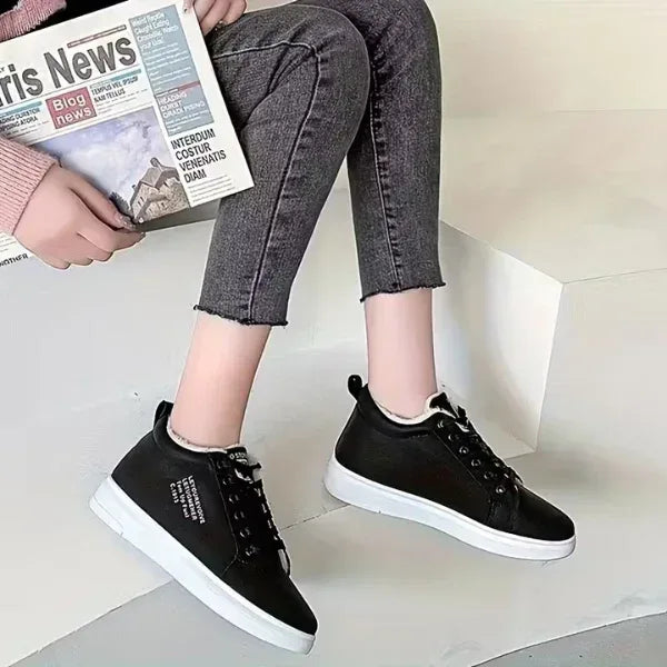 Jynessae | Comfy Sneakers - Sarah and Emma Portland