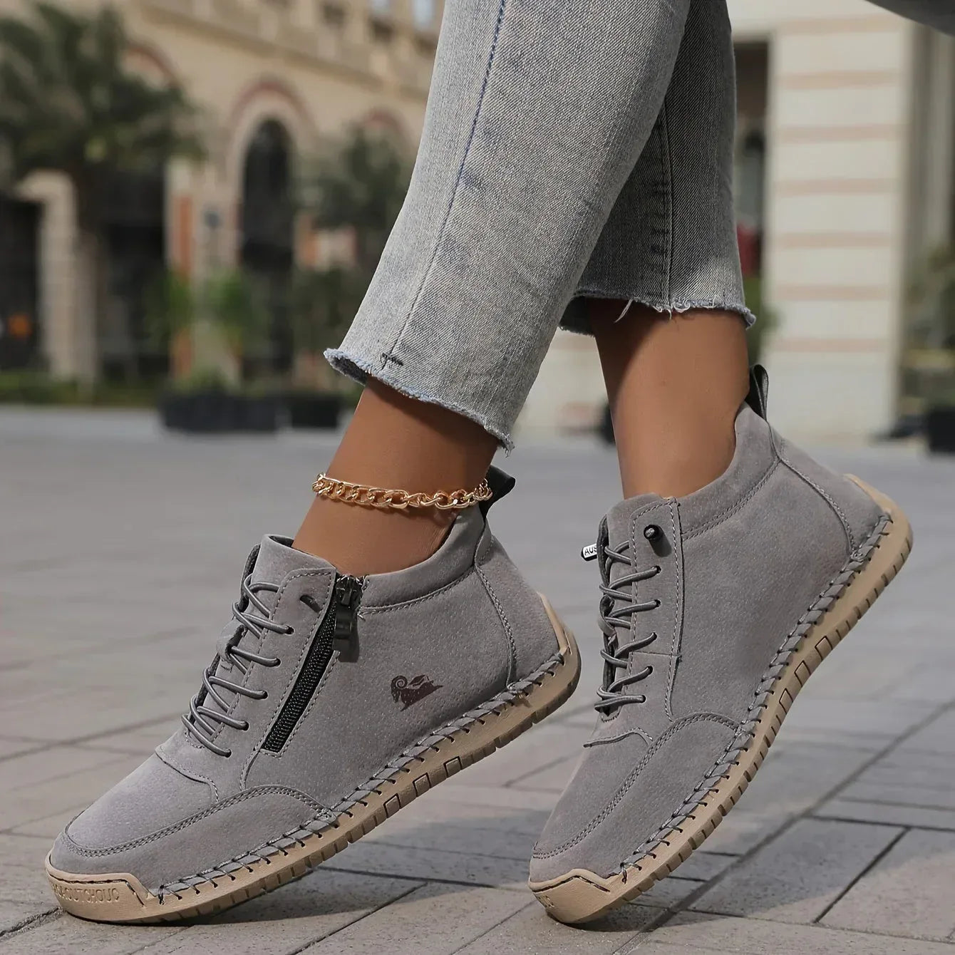 Hadyn | Orthopedic Women’s Shoes - Sarah and Emma Portland