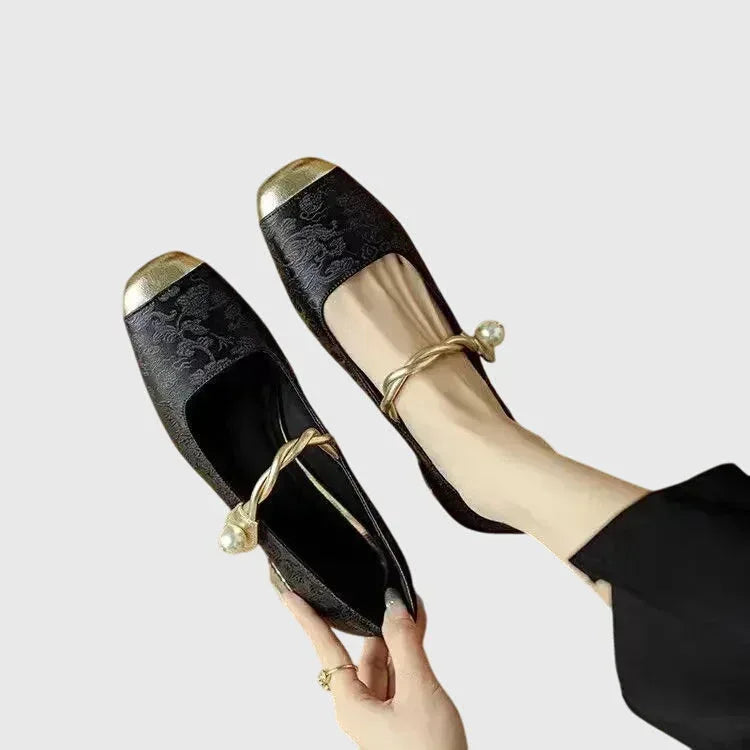 Cilia™ | Orthopedic Sandals - Sarah and Emma Portland
