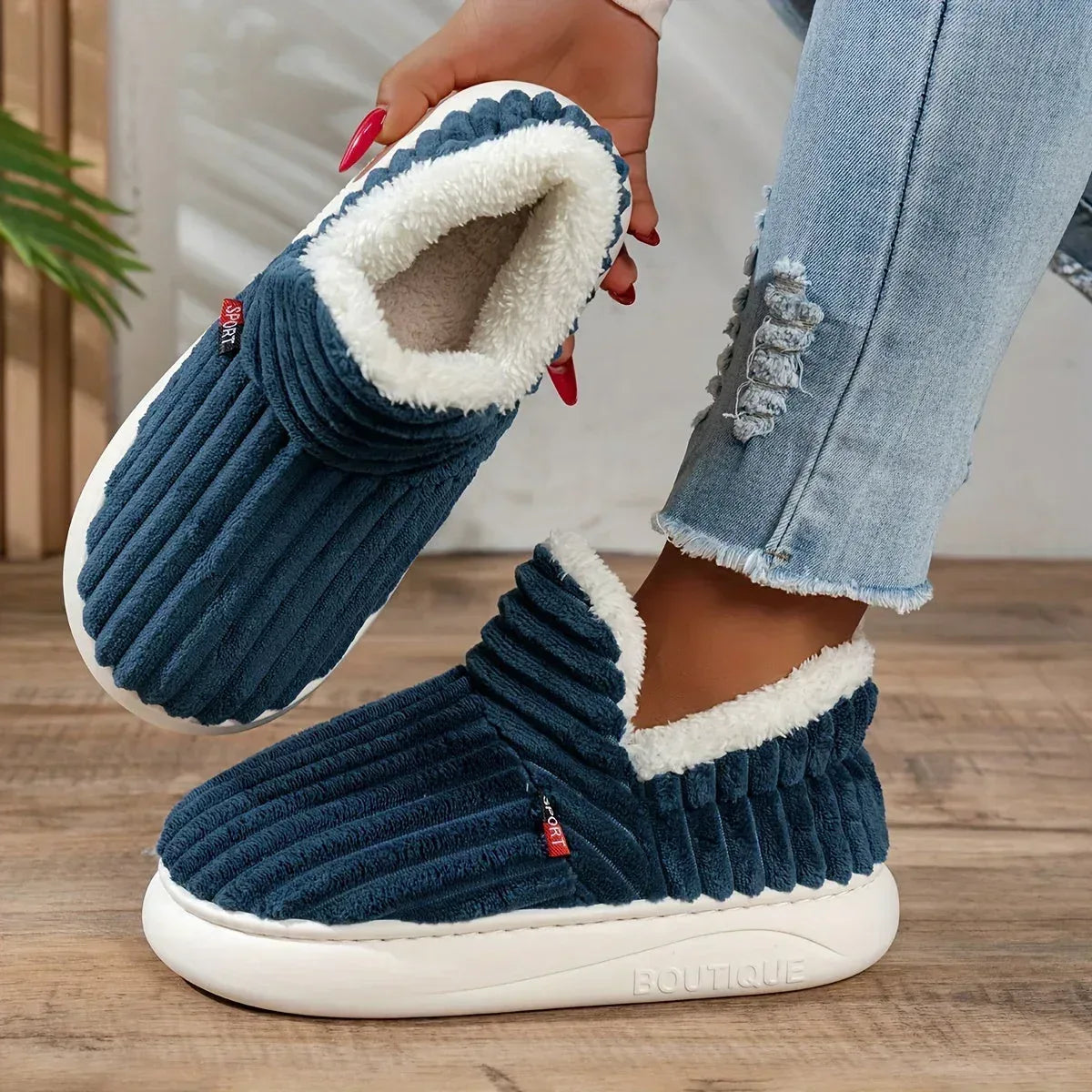 Alamodara™ | Cozy Winter Slippers - Sarah and Emma Portland