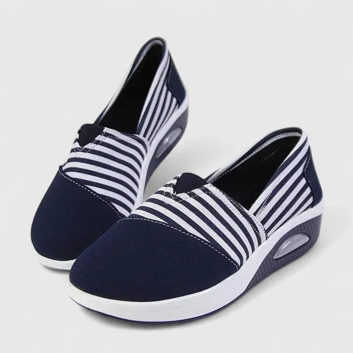 Julia | Orthopedic Sneakers - Sarah and Emma Portland
