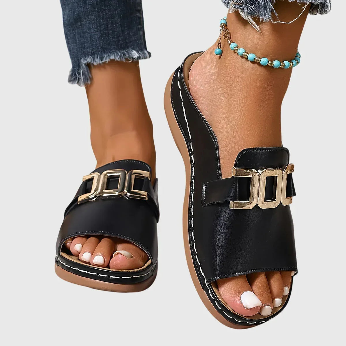 Kathryn™ | Comfy Buckle Sandals - Sarah and Emma Portland