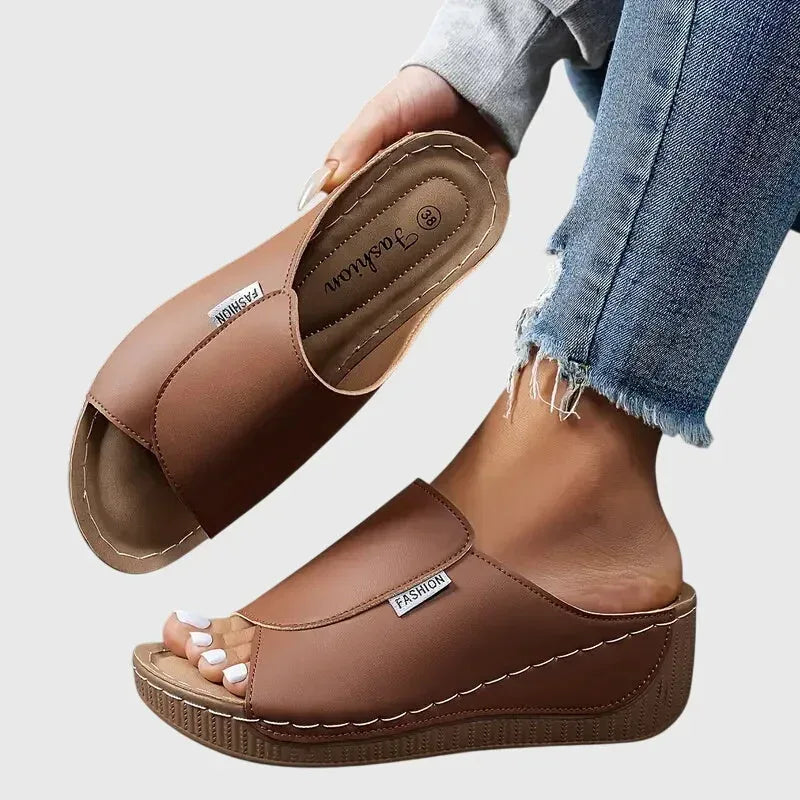 Esther™ | Stylish Orthopedic Sandals - Sarah and Emma Portland