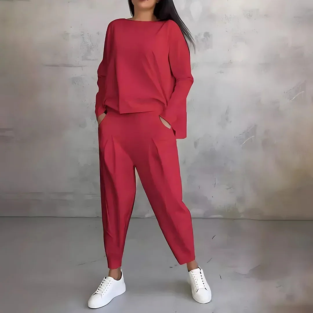 Avenn | Comfortable Two-Piece Set - Sarah and Emma Portland