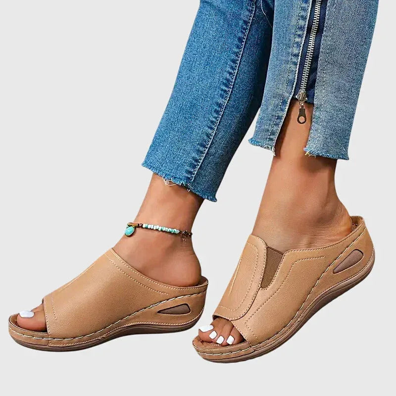 Aretha™ | Orthopedic Sandals - Sarah and Emma Portland