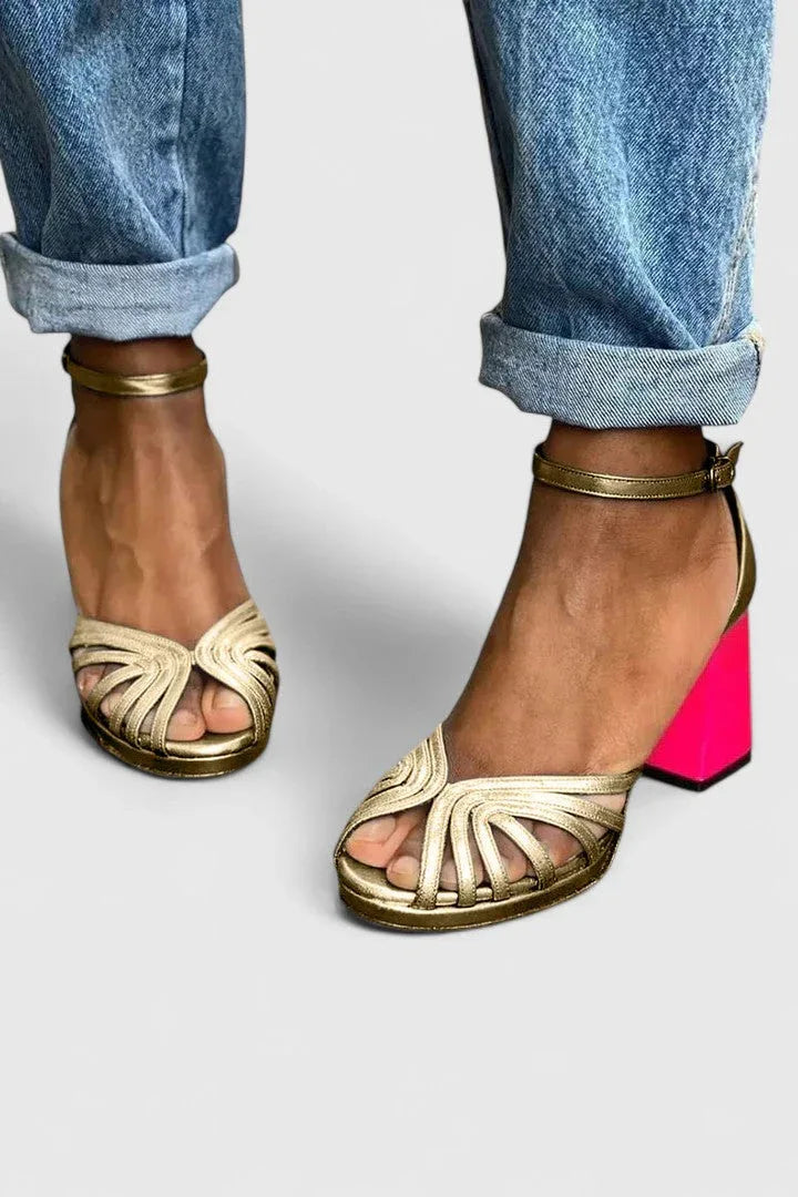 Noelyrah | Sophisticated Heels - Sarah and Emma Portland