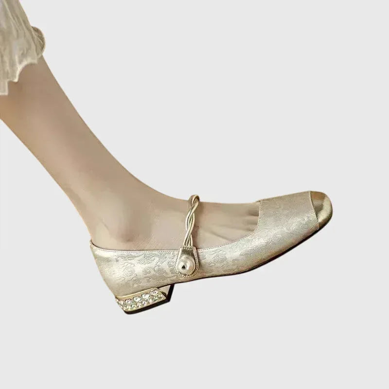 Cilia™ | Orthopedic Sandals - Sarah and Emma Portland