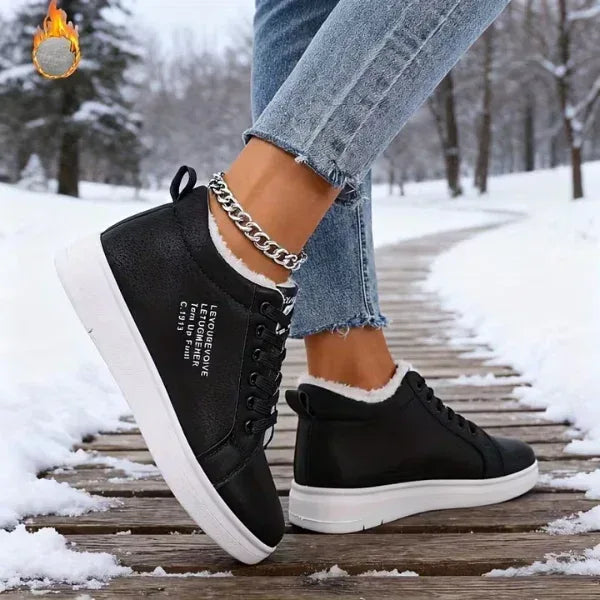 Jynessae | Comfy Sneakers - Sarah and Emma Portland