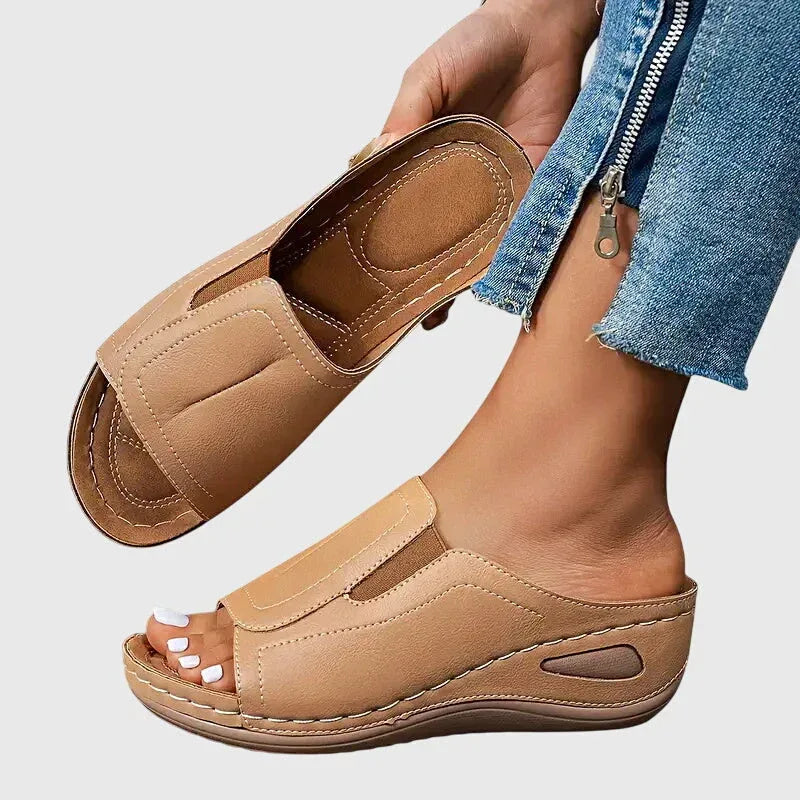 Aretha™ | Orthopedic Sandals - Sarah and Emma Portland