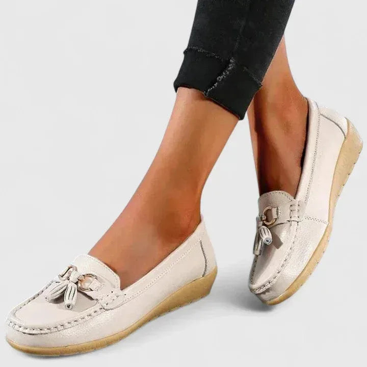 Carminae | Orthopedic Shoes - Sarah and Emma Portland