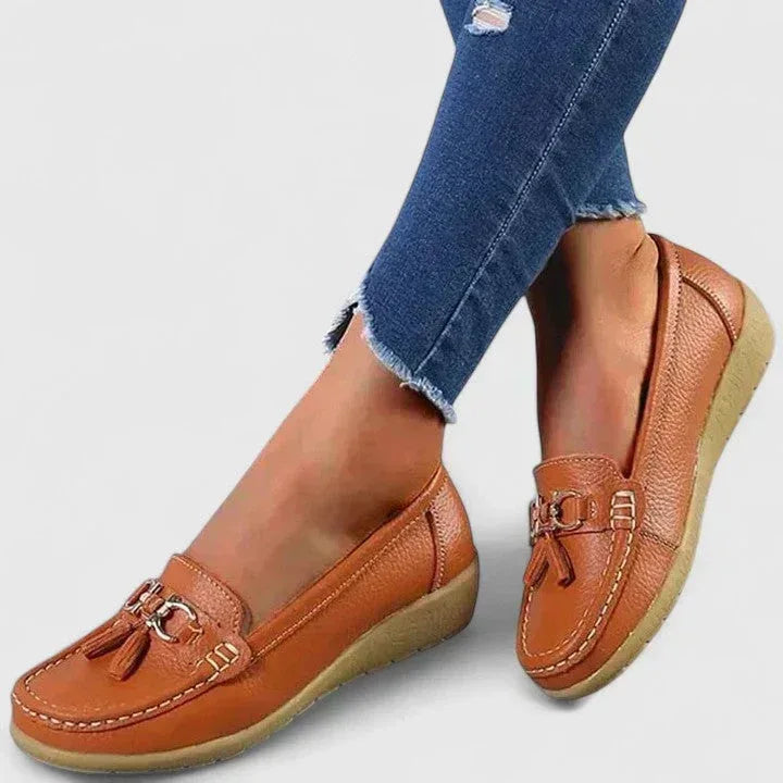 Carminae | Orthopedic Shoes - Sarah and Emma Portland