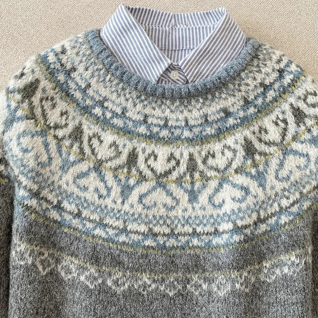 Luxe™ | Chic Vintage Knit Sweater - Sarah and Emma Portland